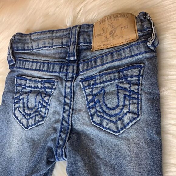True Religion Cut Off Jean Shorts Size 3T - Picture 3 of 8